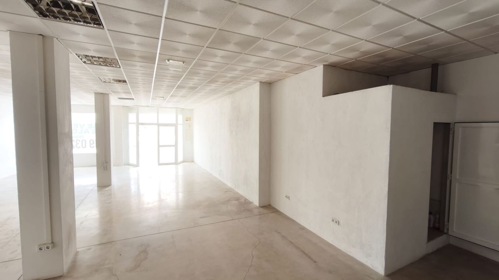 Commercieel te koop in La Nucia - € 138.000 (Ref: 10048686)