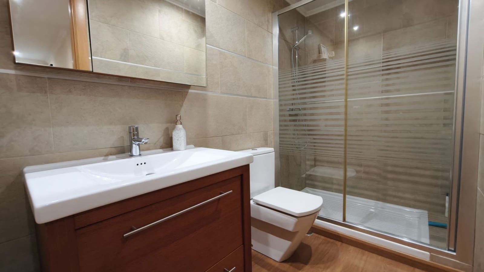3 bedroom Apartment for sale in Alfaz del Pi / L'Alfas del Pi with garage - € 290,000 (Ref: 10131117)