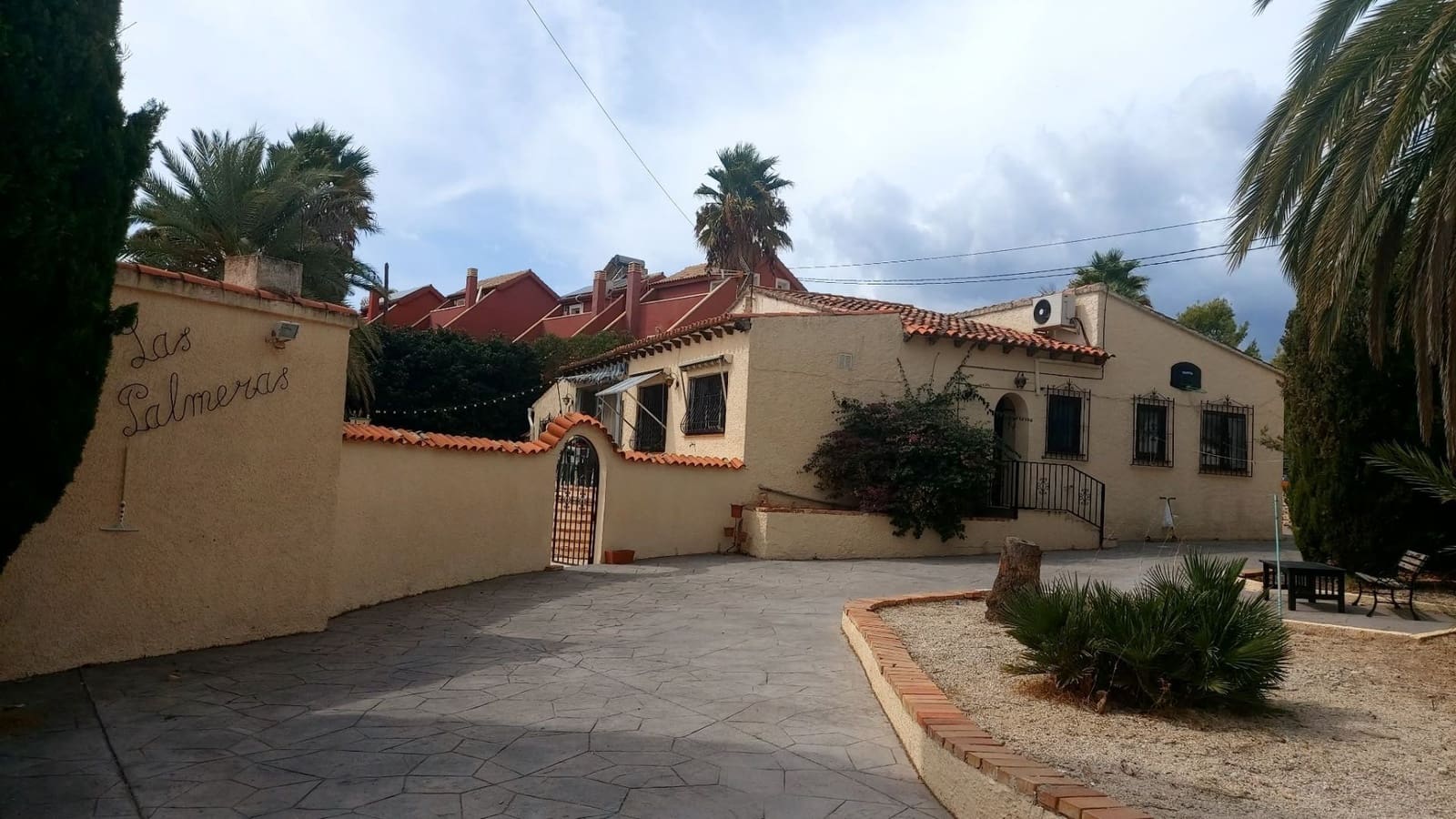 4 sovrum Villa till salu i La Nucia med pool garage - 469 000 € (Ref: 10154560)