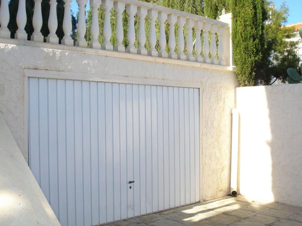 3 soveværelse Villa til salg i La Nucia med swimmingpool garage - € 540.000 (Ref: 10173133)
