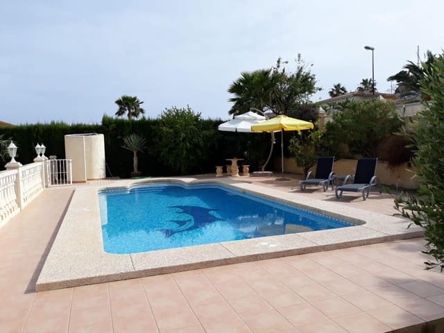 3 soveværelse Villa til salg i La Nucia med swimmingpool garage - € 540.000 (Ref: 10173133)