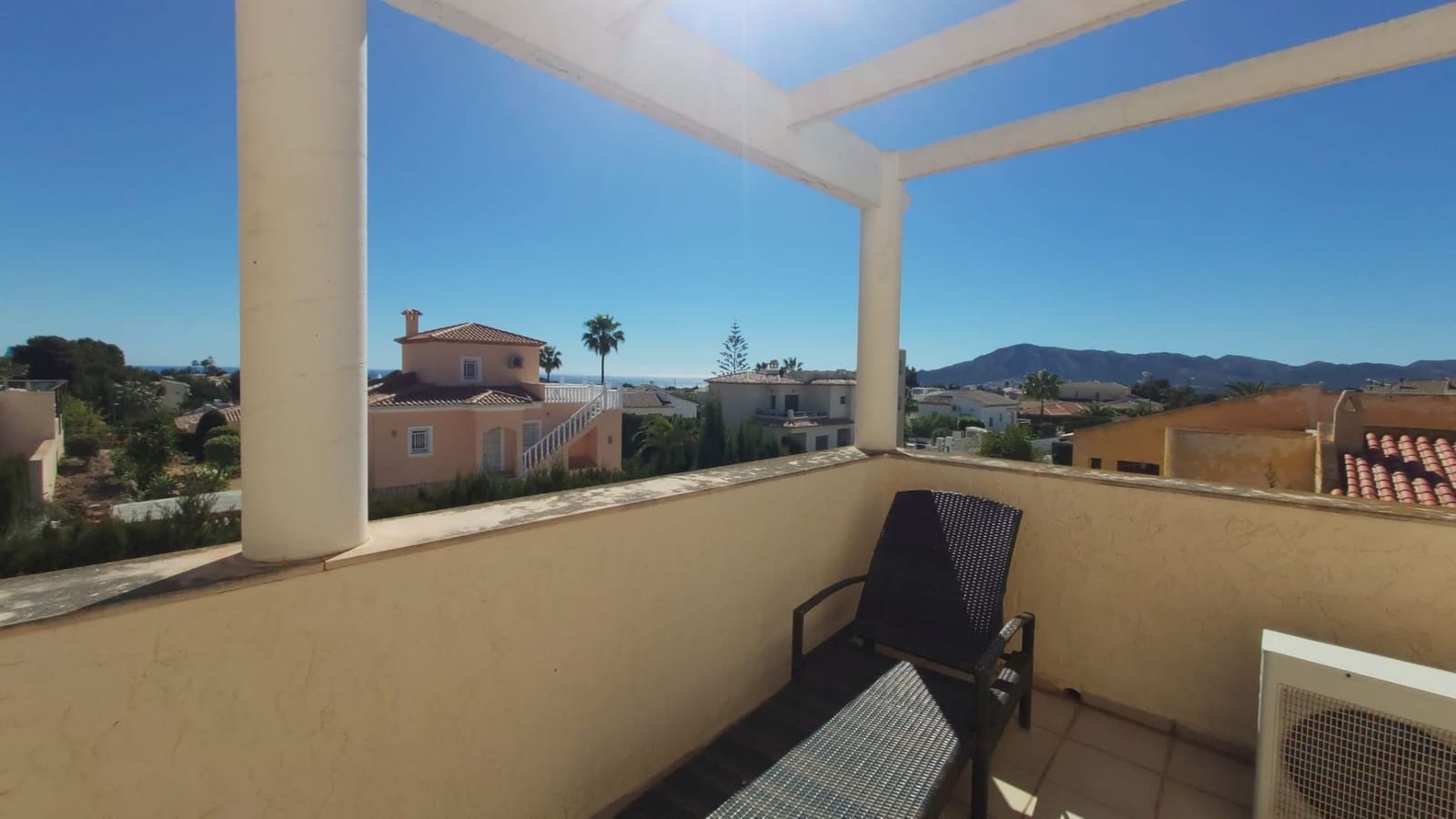 3 soveværelse Villa til salg i La Nucia med swimmingpool garage - € 540.000 (Ref: 10173133)