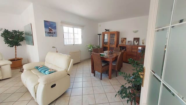 3 soveværelse Villa til salg i La Nucia med swimmingpool garage - € 540.000 (Ref: 10173133)