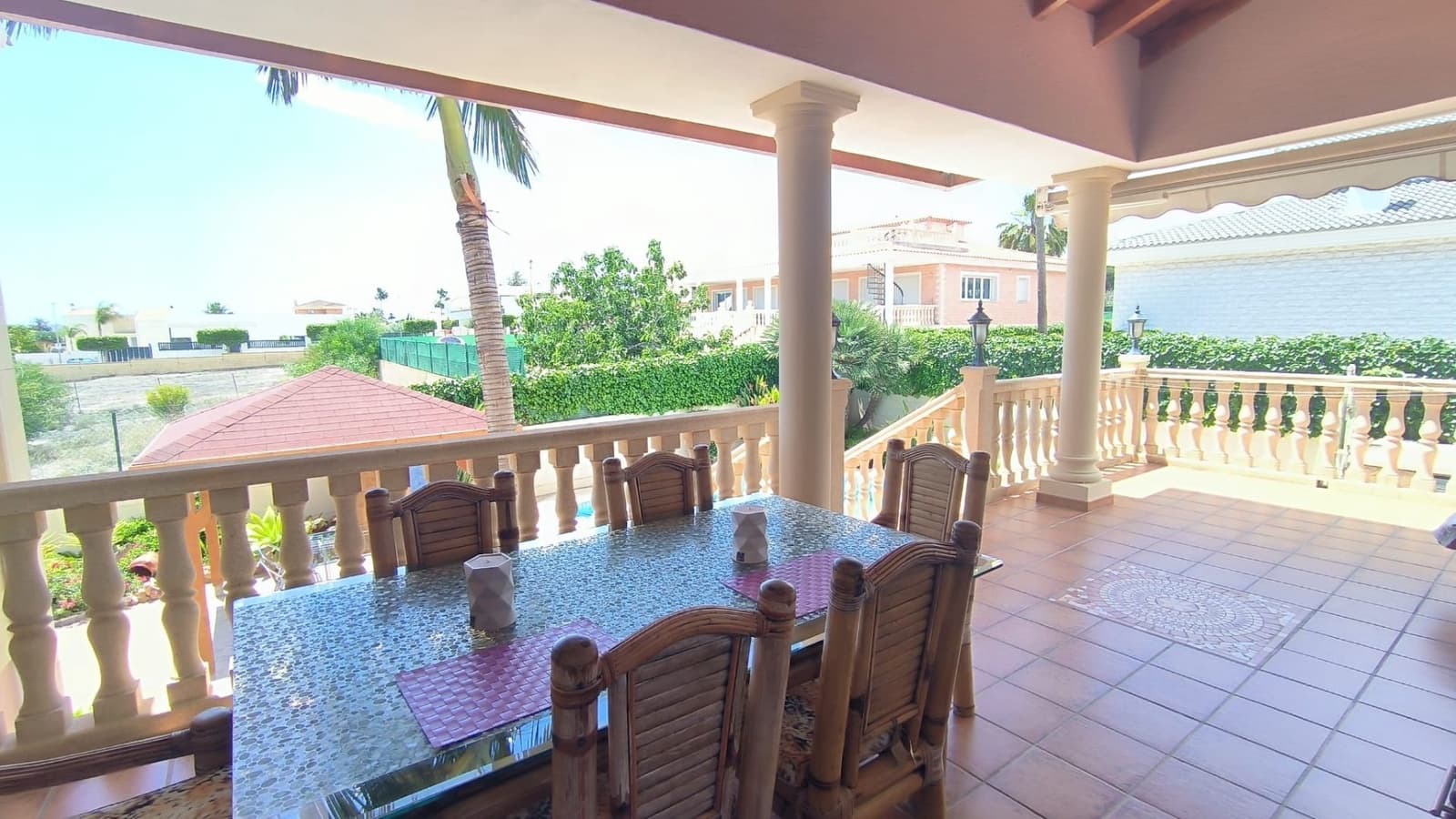 7 soveværelse Villa til salg i Alfaz del Pi / L'Alfas del Pi med swimmingpool garage - € 830.000 (Ref: 3559897)