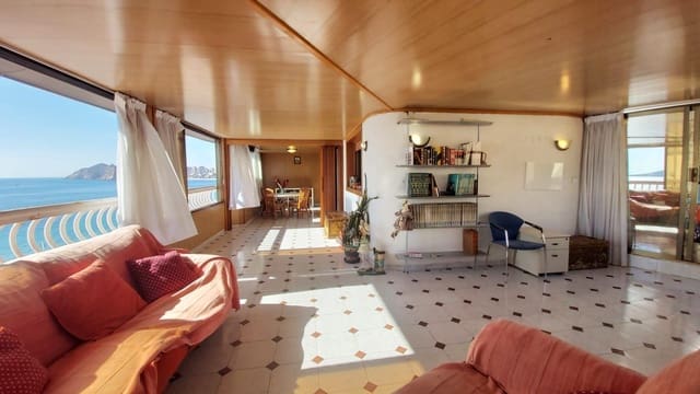 4 soveværelse Lejlighed til salg i Centro Urbano, Benidorm med garage - € 555.000 (Ref: 7550433)