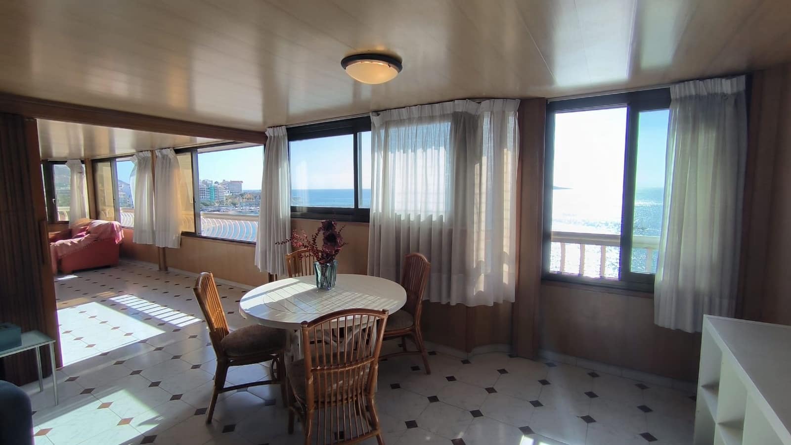 4 soveværelse Lejlighed til salg i Benidorm med garage - € 555.000 (Ref: 7550433)