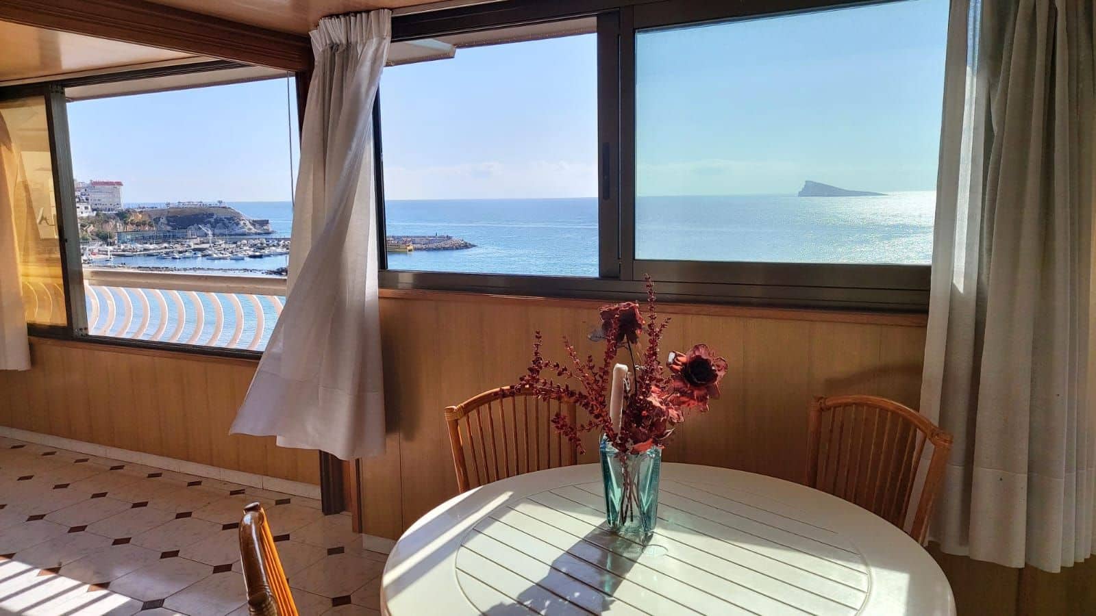 4 soveværelse Lejlighed til salg i Benidorm med garage - € 555.000 (Ref: 7550433)