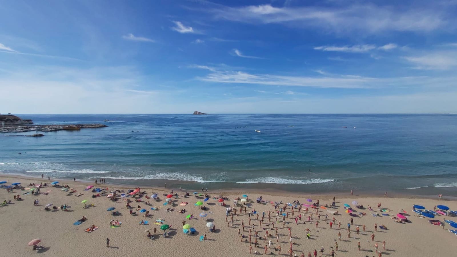 4 bedroom Apartment for sale in Benidorm with garage - € 555,000 (Ref: 7550433)