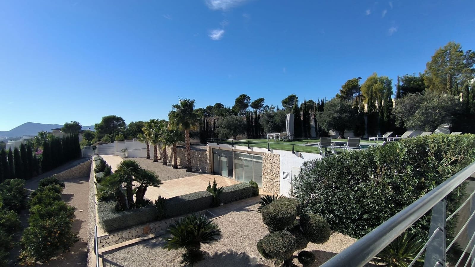 5 bedroom Villa for sale in Altea with pool garage - € 1,100,000 (Ref: 7957188)