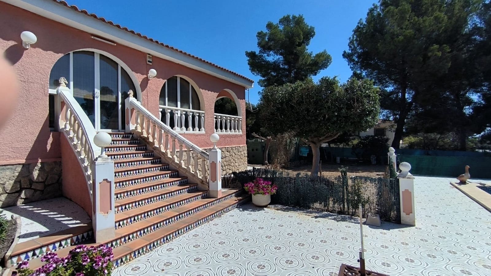 4 sypialnia Willa na sprzedaż w La Nucia z basenem garażem - 560 000 € (Ref: 8242143)