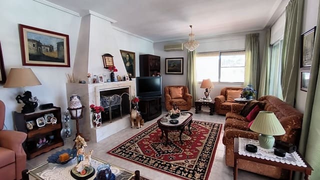 4 slaapkamer Villa te koop in Coloma  , La Nucia met zwembad garage - € 560.000 (Ref: 8242143)