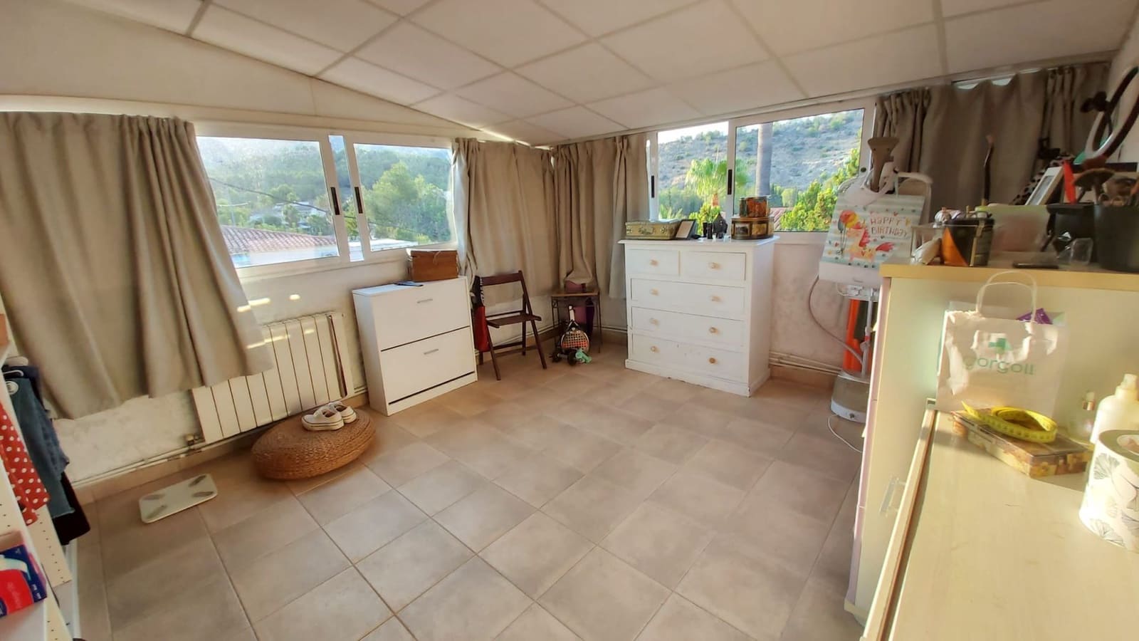 4 bedroom Villa for sale in La Nucia with pool garage - € 349,000 (Ref: 8546698)