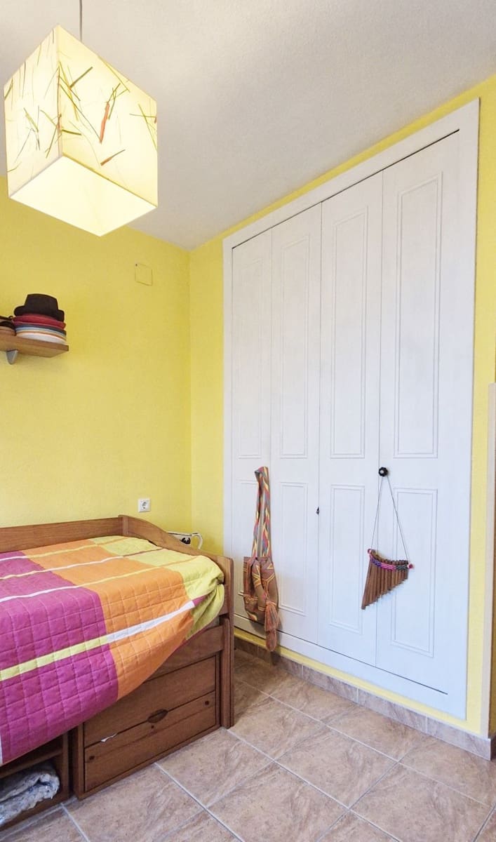 3 makuuhuone Huoneisto myytävänä paikassa Albir mukana uima-altaan 
autotalli - 275 000 € (Ref: 8640739)