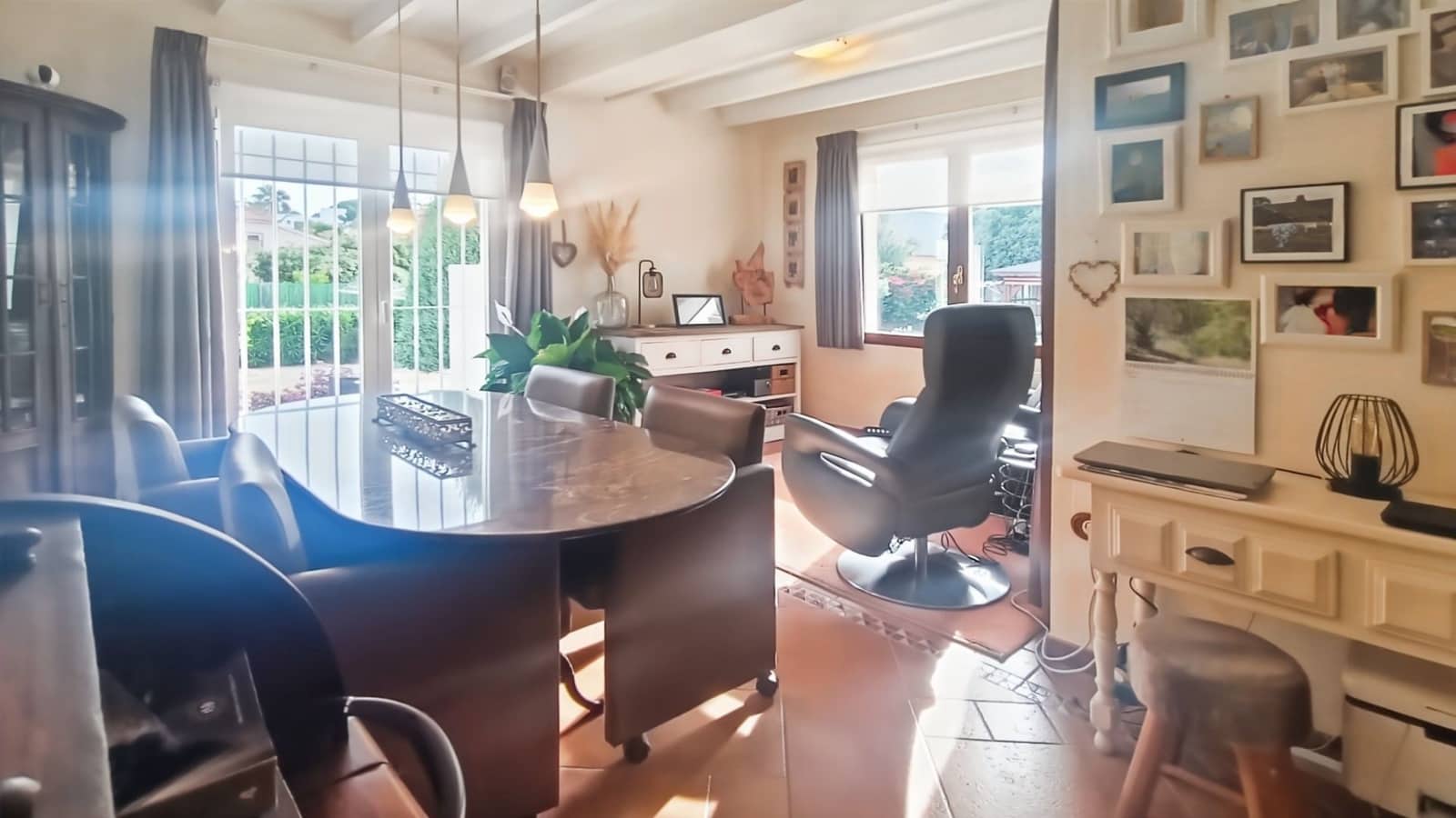 6 bedroom Villa for sale in Albir with pool garage - € 1,100,000 (Ref: 9019772)