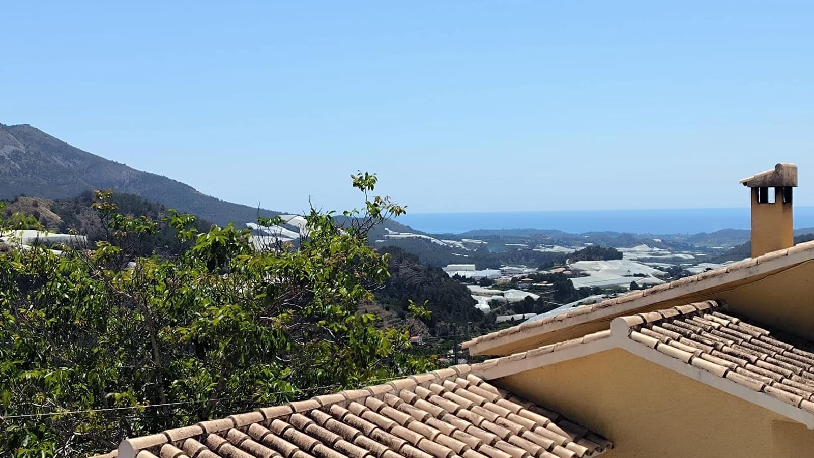 3 bedroom Villa for sale in Callosa d'En Sarria with pool garage - € 359,000 (Ref: 9022843)