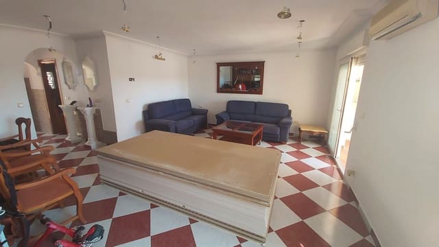 Chalet de 4 habitaciones en Alfaz del Pi / L'Alfàs del Pi en venta - 360.000 € (Ref: 9097852)