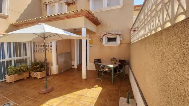Chalet de 4 habitaciones en Alfaz del Pi / L'Alfàs del Pi en venta - 360.000 € (Ref: 9097852)