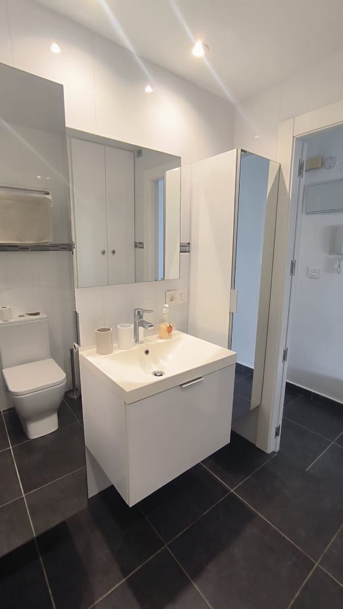 2 bedroom Apartment for sale in Altea with garage - € 365,000 (Ref: 9106243)