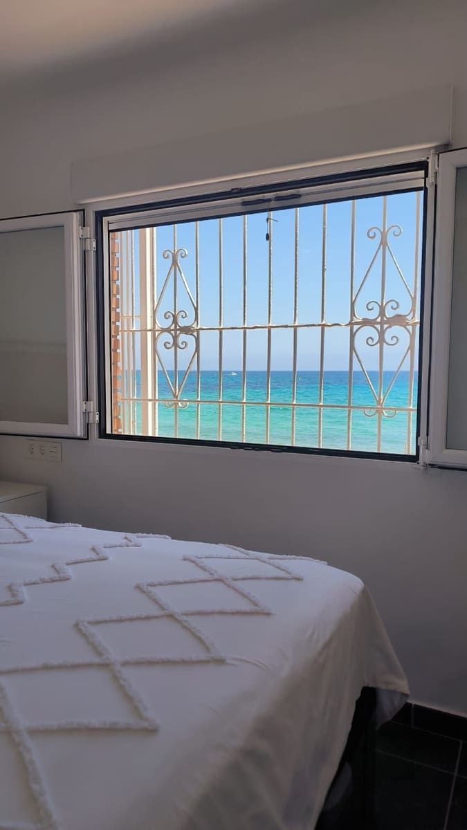 2 bedroom Apartment for sale in Altea with garage - € 365,000 (Ref: 9106243)