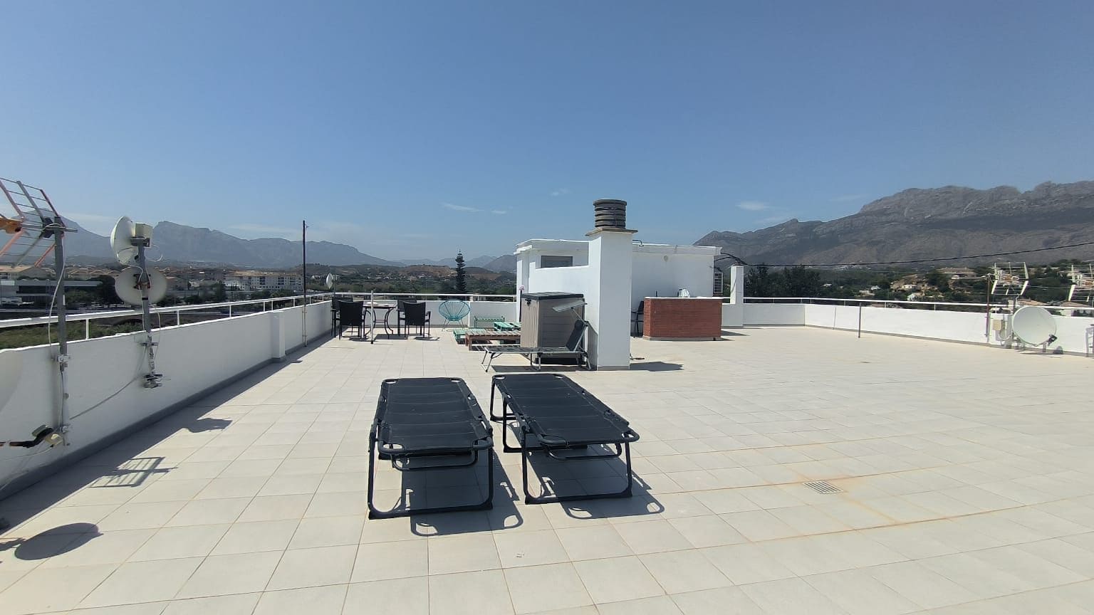 2 bedroom Apartment for sale in Altea with garage - € 365,000 (Ref: 9106243)