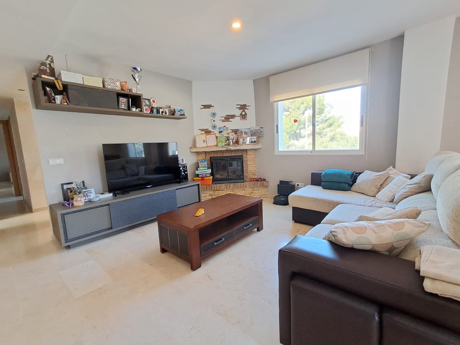 Chalet de 5 habitaciones en La Nucia en venta con piscina garaje - 440.000 € (Ref: 9159240)