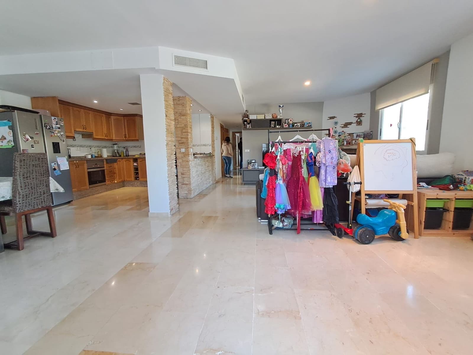 Chalet de 5 habitaciones en La Nucia en venta con piscina garaje - 440.000 € (Ref: 9159240)