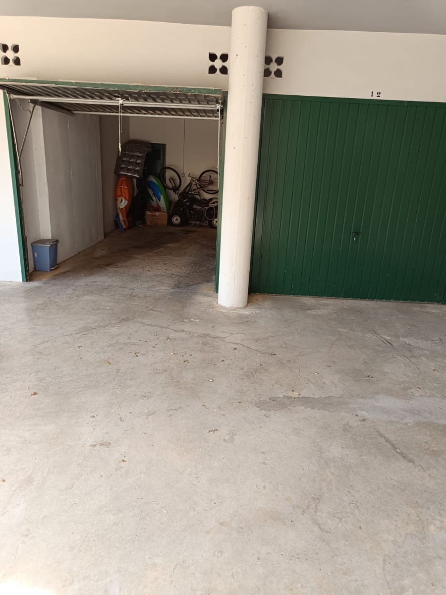 Apartamento de 3 habitaciones en Benidorm en venta con piscina garaje - 995.000 € (Ref: 9165476)