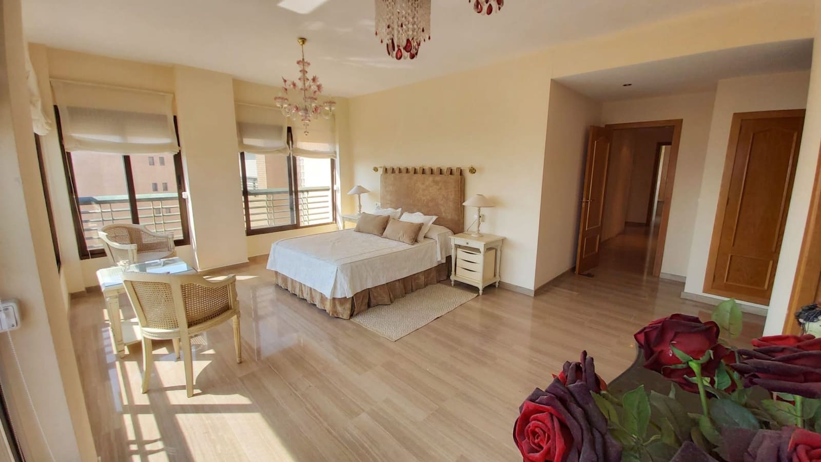 Apartamento de 3 habitaciones en Benidorm en venta con piscina garaje - 995.000 € (Ref: 9165476)