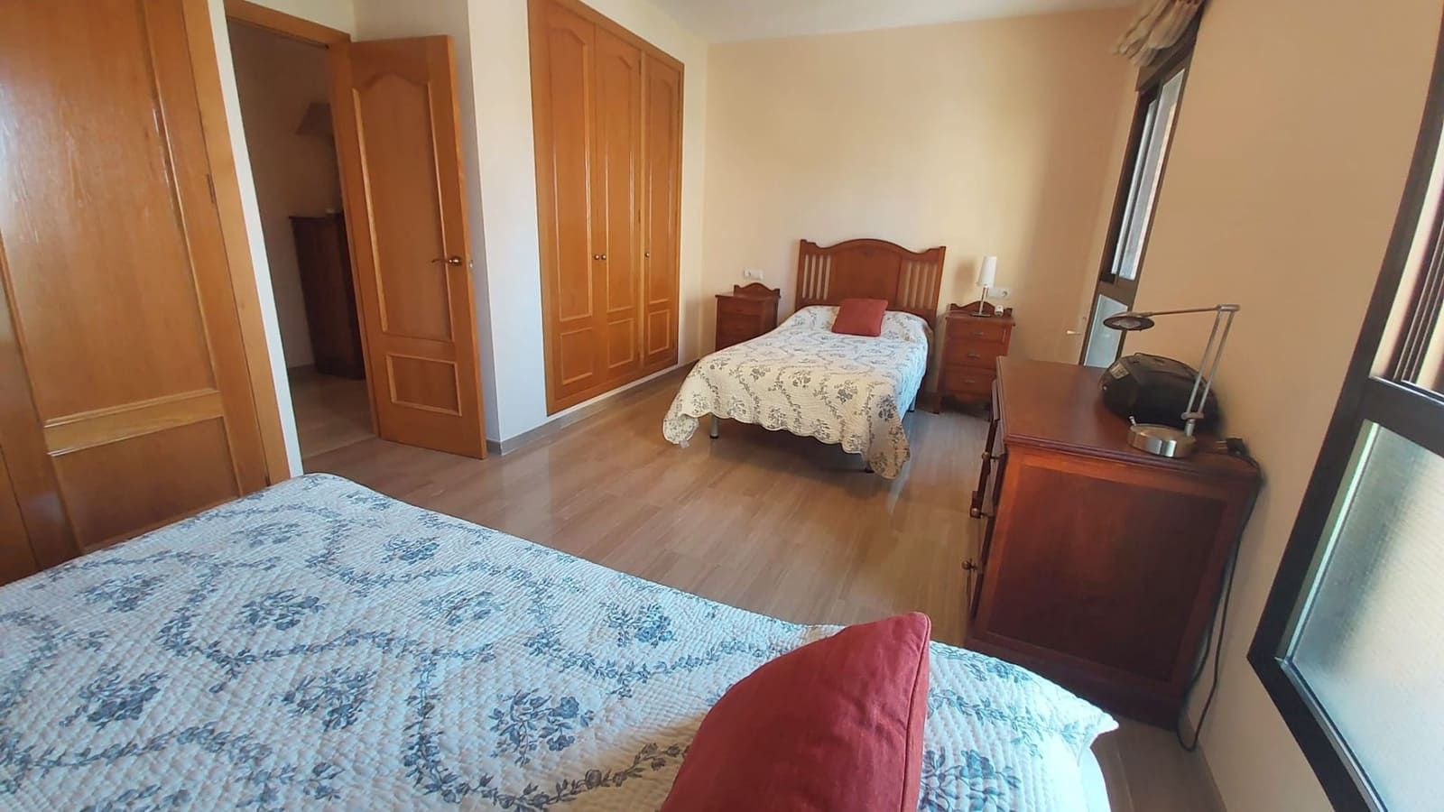 Apartamento de 3 habitaciones en Benidorm en venta con piscina garaje - 995.000 € (Ref: 9165476)