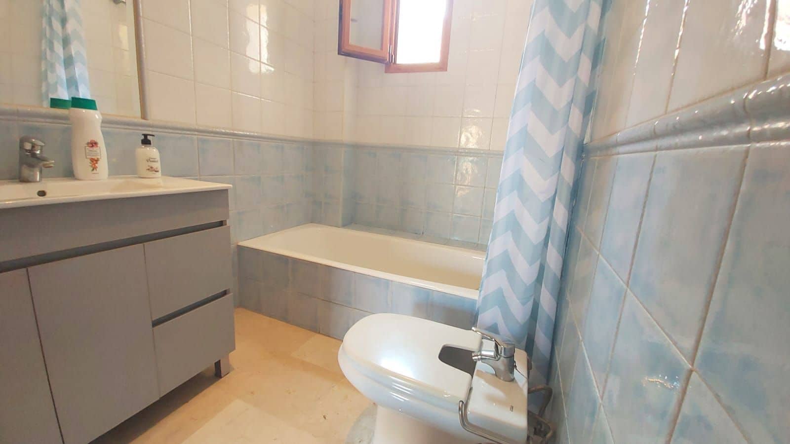 Chalet de 4 habitaciones en La Nucia en venta con garaje - 307.000 € (Ref: 9183249)