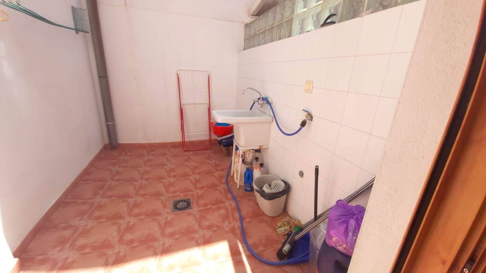 Chalet de 4 habitaciones en La Nucia en venta con garaje - 307.000 € (Ref: 9183249)