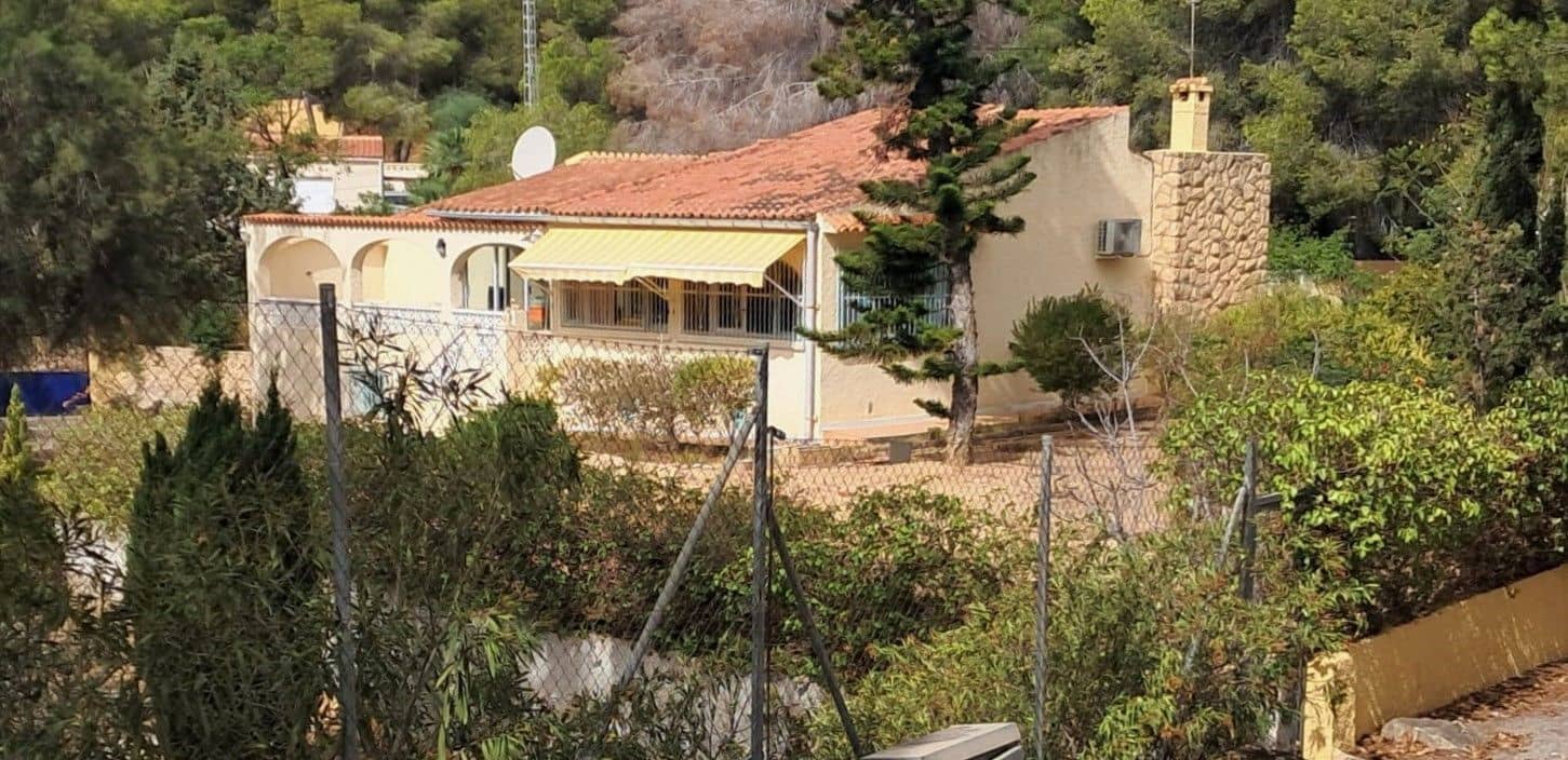 Chalet de 3 habitaciones en Alfaz del Pi / L'Alfàs del Pi en venta con garaje - 420.000 € (Ref: 9226172)