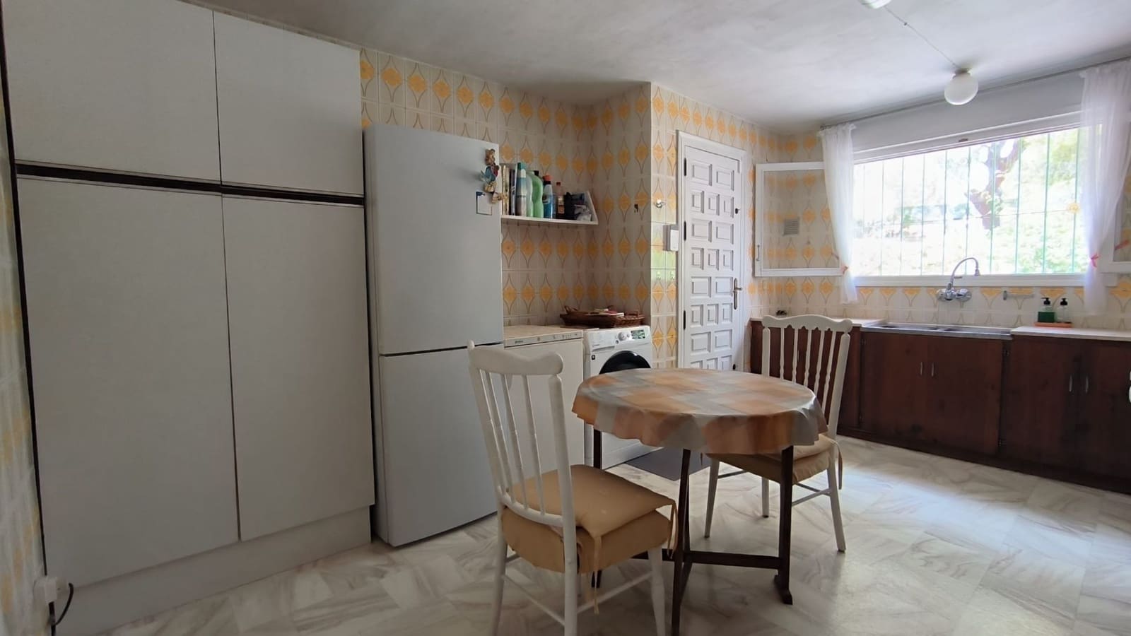 Chalet de 3 habitaciones en Alfaz del Pi / L'Alfàs del Pi en venta con garaje - 420.000 € (Ref: 9226172)