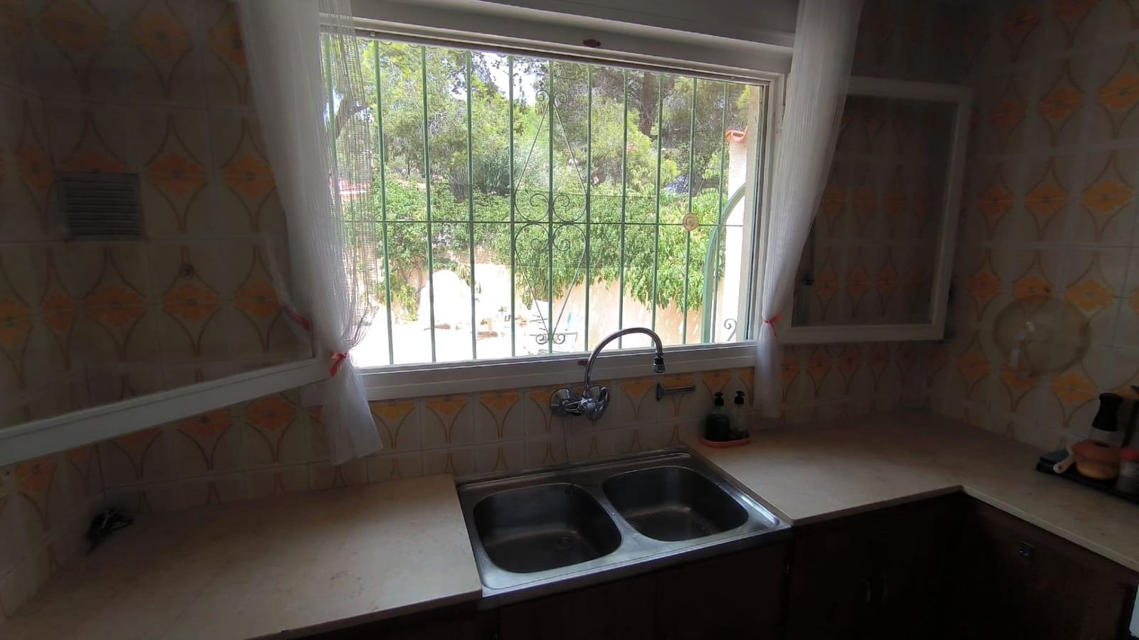 Chalet de 3 habitaciones en Alfaz del Pi / L'Alfàs del Pi en venta con garaje - 420.000 € (Ref: 9226172)