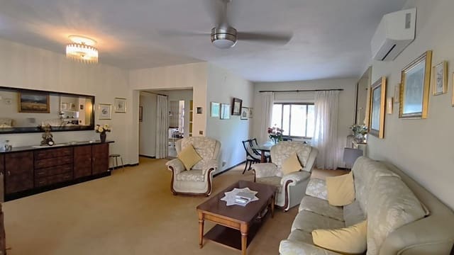 3 slaapkamer Villa te koop in Alfaz del Pi / L'Alfàs del Pi met garage - € 420.000 (Ref: 9226172)