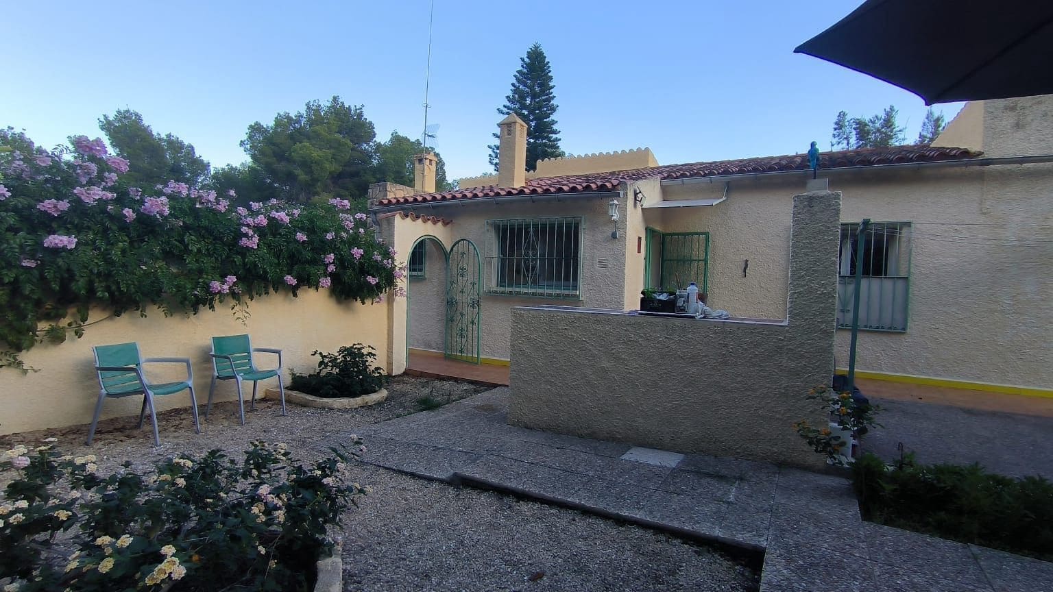 Chalet de 3 habitaciones en Alfaz del Pi / L'Alfàs del Pi en venta con garaje - 420.000 € (Ref: 9226172)