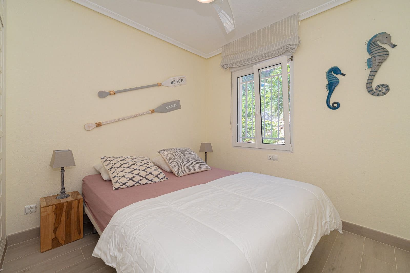 3 bedroom Villa for sale in La Nucia with pool - € 550,000 (Ref: 9263978)