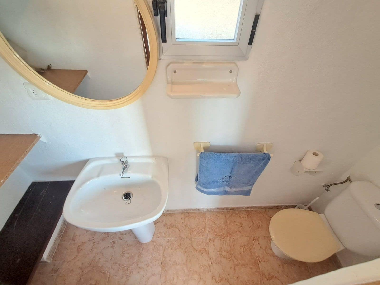 Chalet de 2 habitaciones en La Nucia en venta con piscina - 180.000 € (Ref: 9290942)