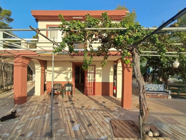 Chalet de 2 habitaciones en La Nucia en venta con piscina - 180.000 € (Ref: 9290942)