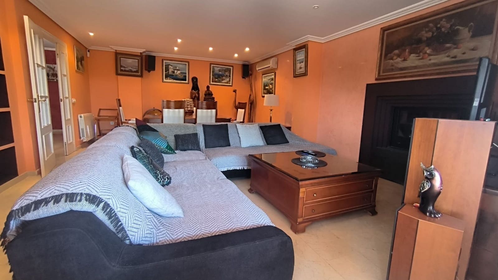 4 bedroom Villa for sale in Benidorm with pool garage - € 675,000 (Ref: 9334352)