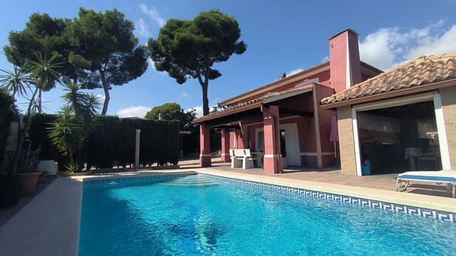 4 camera da letto Villa in vendita in Benidorm con piscina garage - 675.000 € (Rif: 9334352)