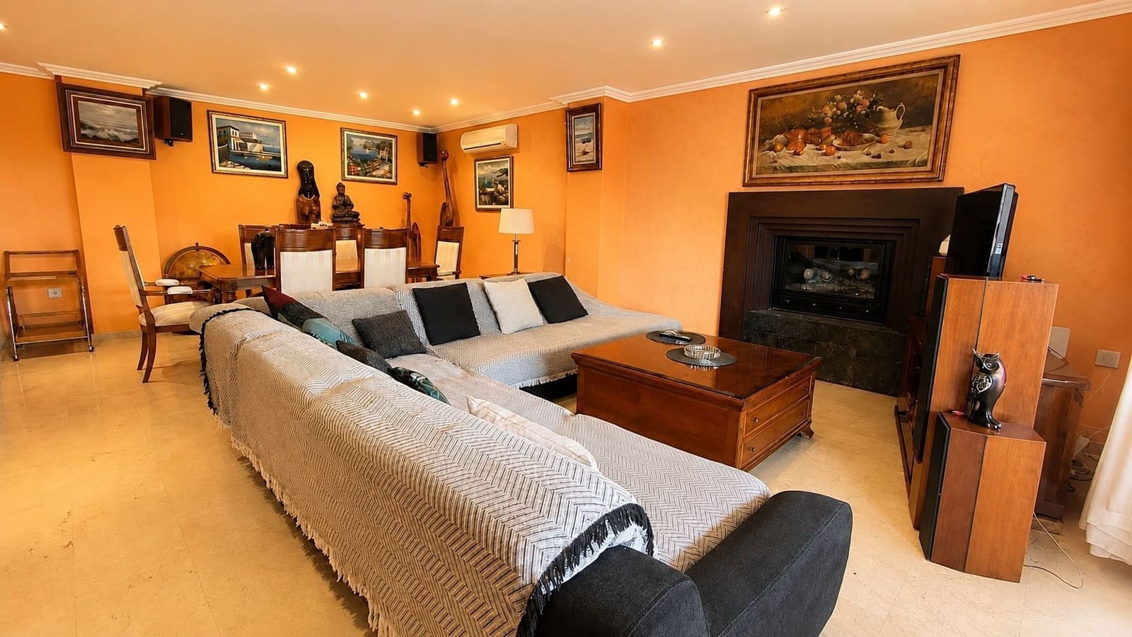 4 bedroom Villa for sale in Benidorm with pool garage - € 625,000 (Ref: 9334352)