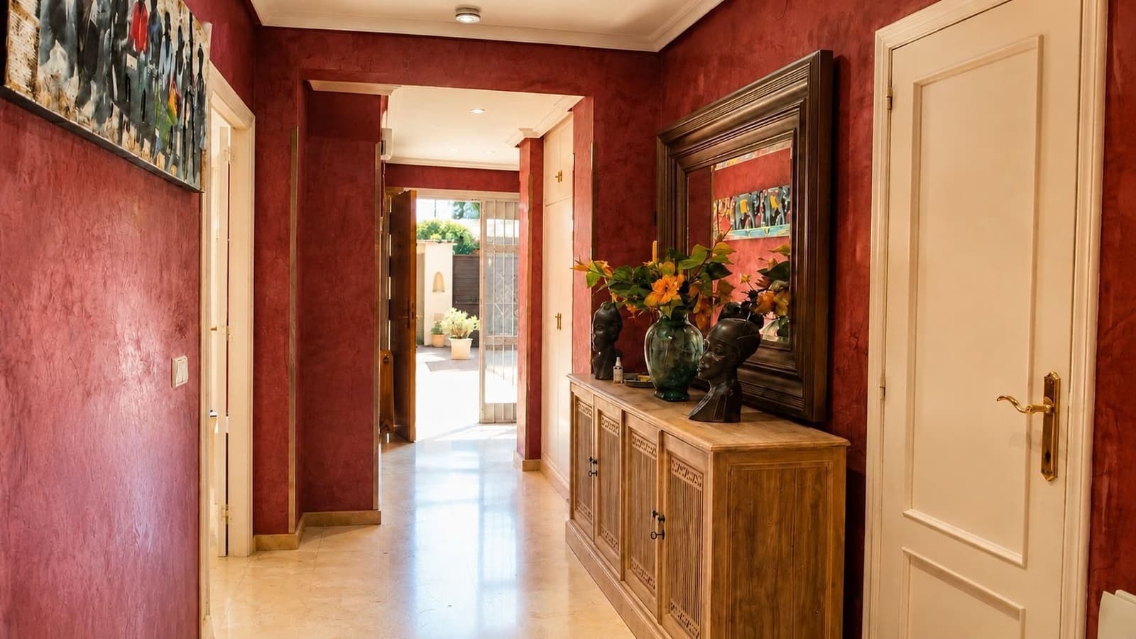 4 bedroom Villa for sale in Benidorm with pool garage - € 625,000 (Ref: 9334352)