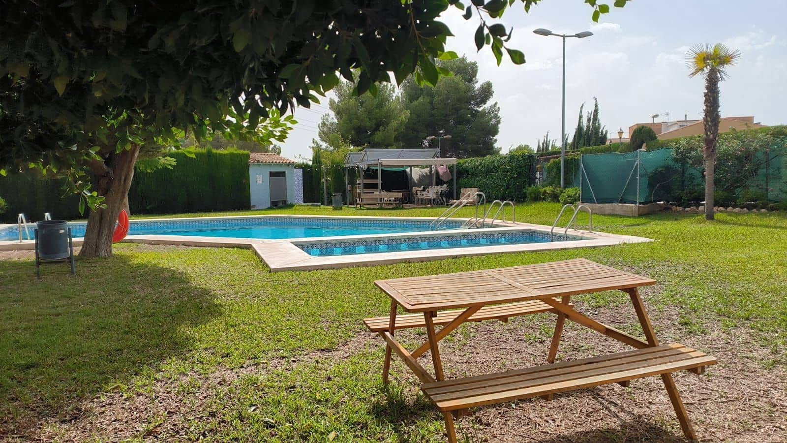 Chalet de 3 habitaciones en La Nucia en venta con piscina - 298.000 € (Ref: 9334353)