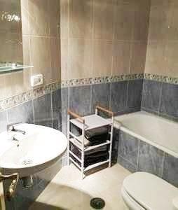 2 bedroom Apartment for sale in La Nucia - € 185,000 (Ref: 9366918)