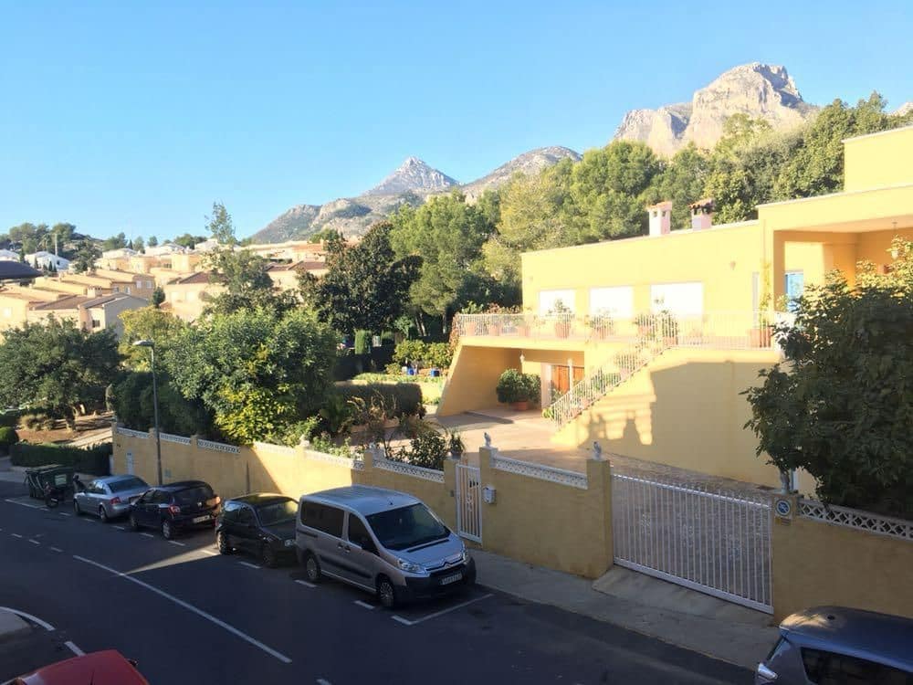 2 bedroom Apartment for sale in La Nucia - € 185,000 (Ref: 9366918)