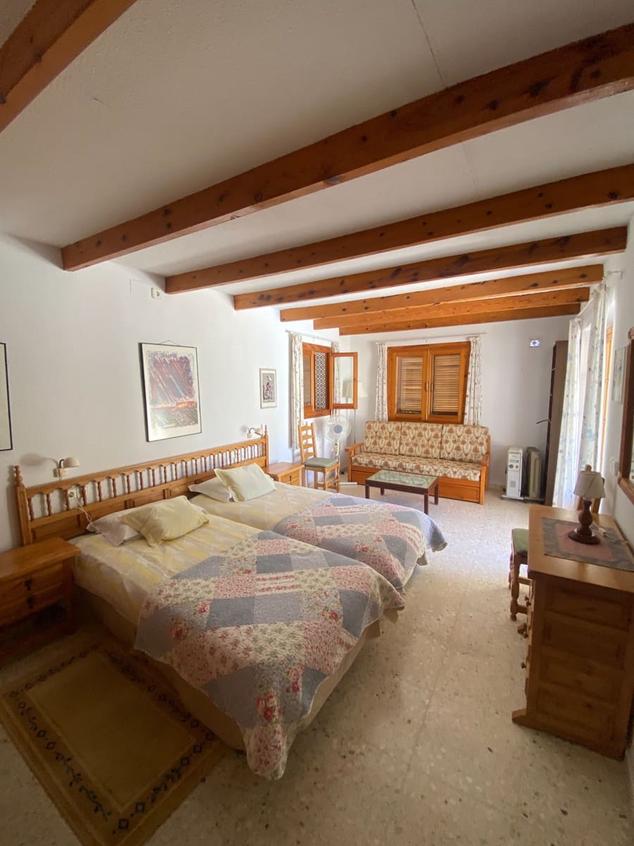 3 soveværelse Villa til salg i Orxeta med swimmingpool garage - € 490.000 (Ref: 9400348)