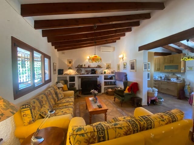 3 bedroom Villa for sale in Orxeta with pool garage - € 490,000 (Ref: 9400348)