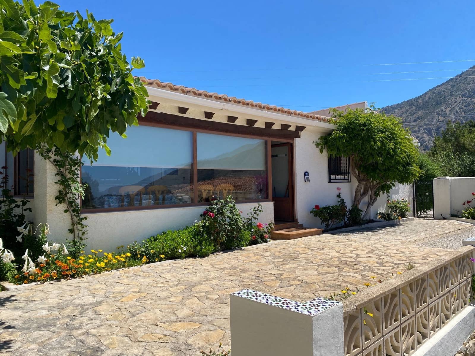 3 soveværelse Villa til salg i Orxeta med swimmingpool garage - € 490.000 (Ref: 9400348)