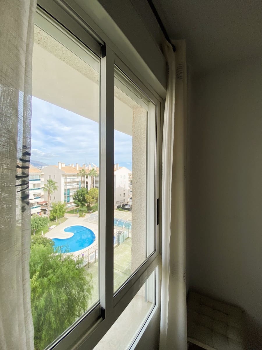 Apartamento de 3 habitaciones en Albir en venta con piscina garaje - 395.000 € (Ref: 9400349)